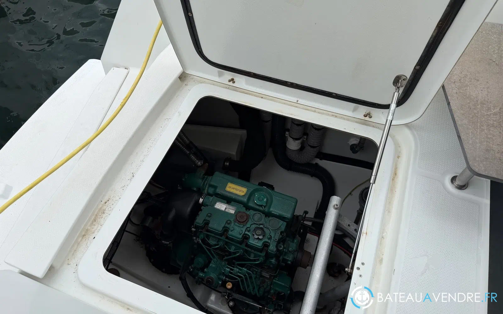 slider 61 Fountaine Pajot Astrea 42