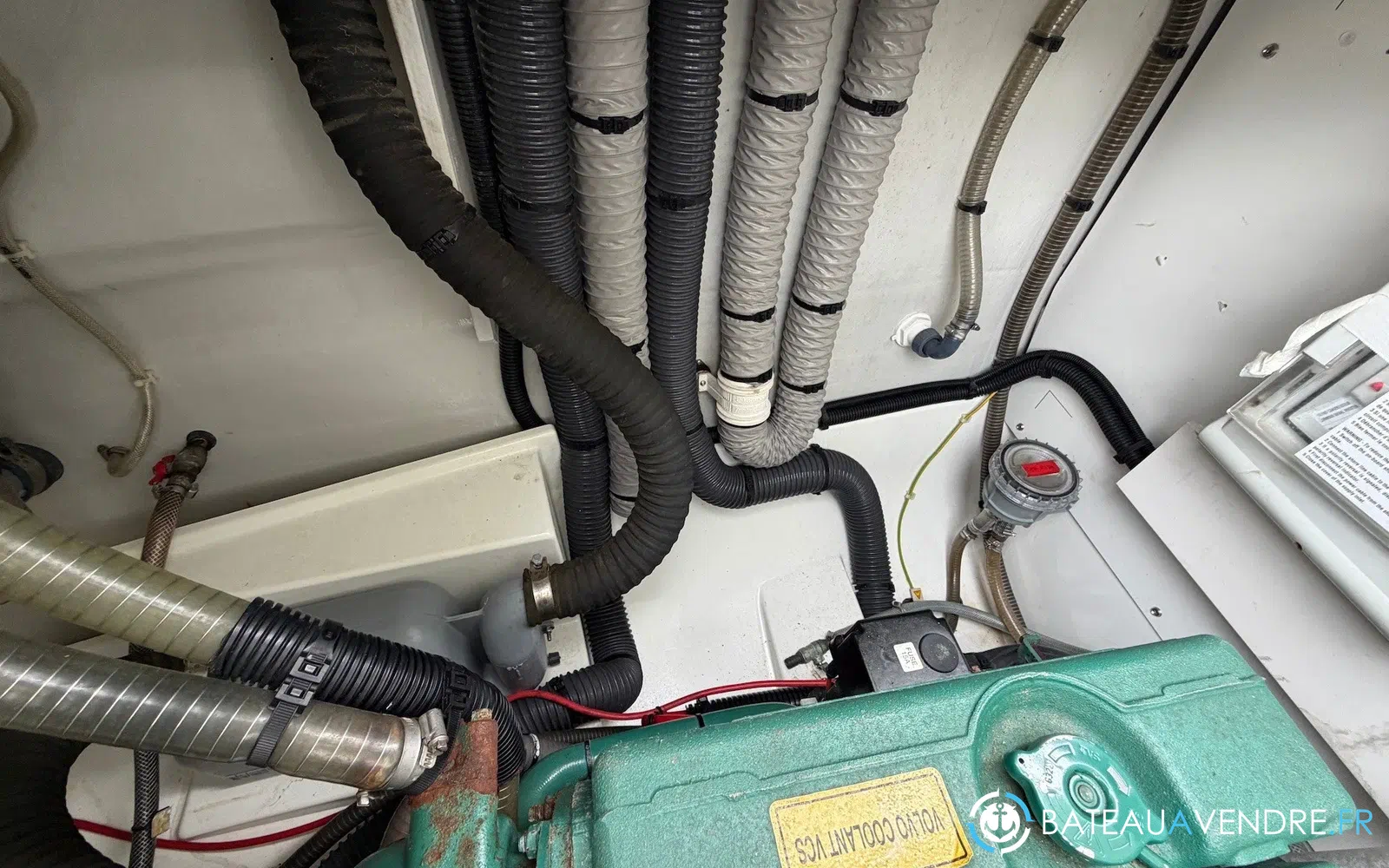 slider 66 Fountaine Pajot Astrea 42