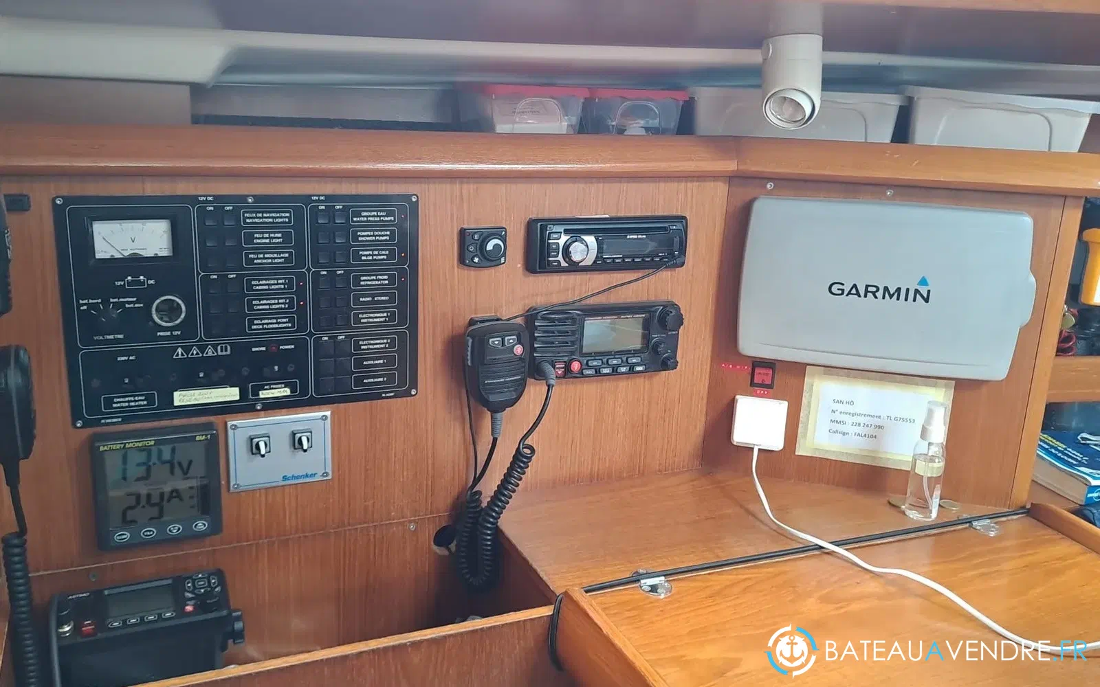 slider 15 Jeanneau Sun Odyssey 37