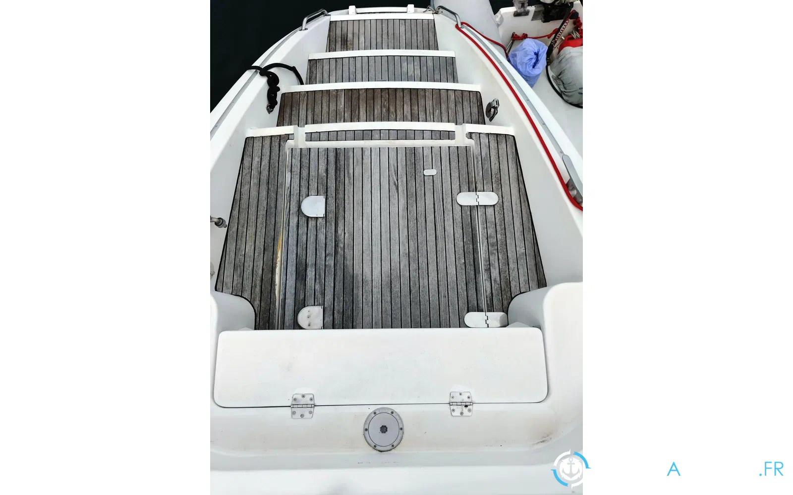 slider 10 Lagoon 570
