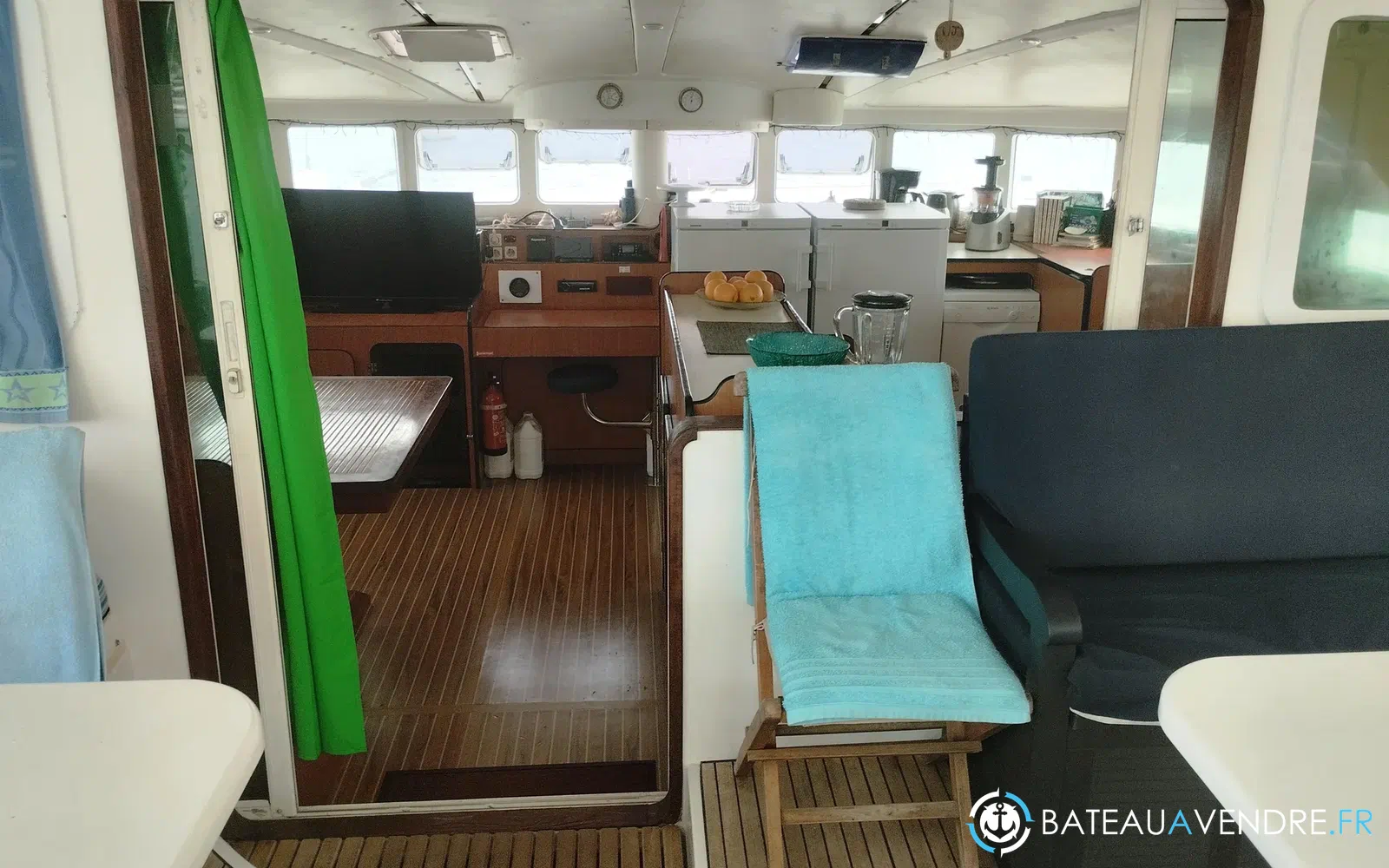 slider 24 Lagoon 570