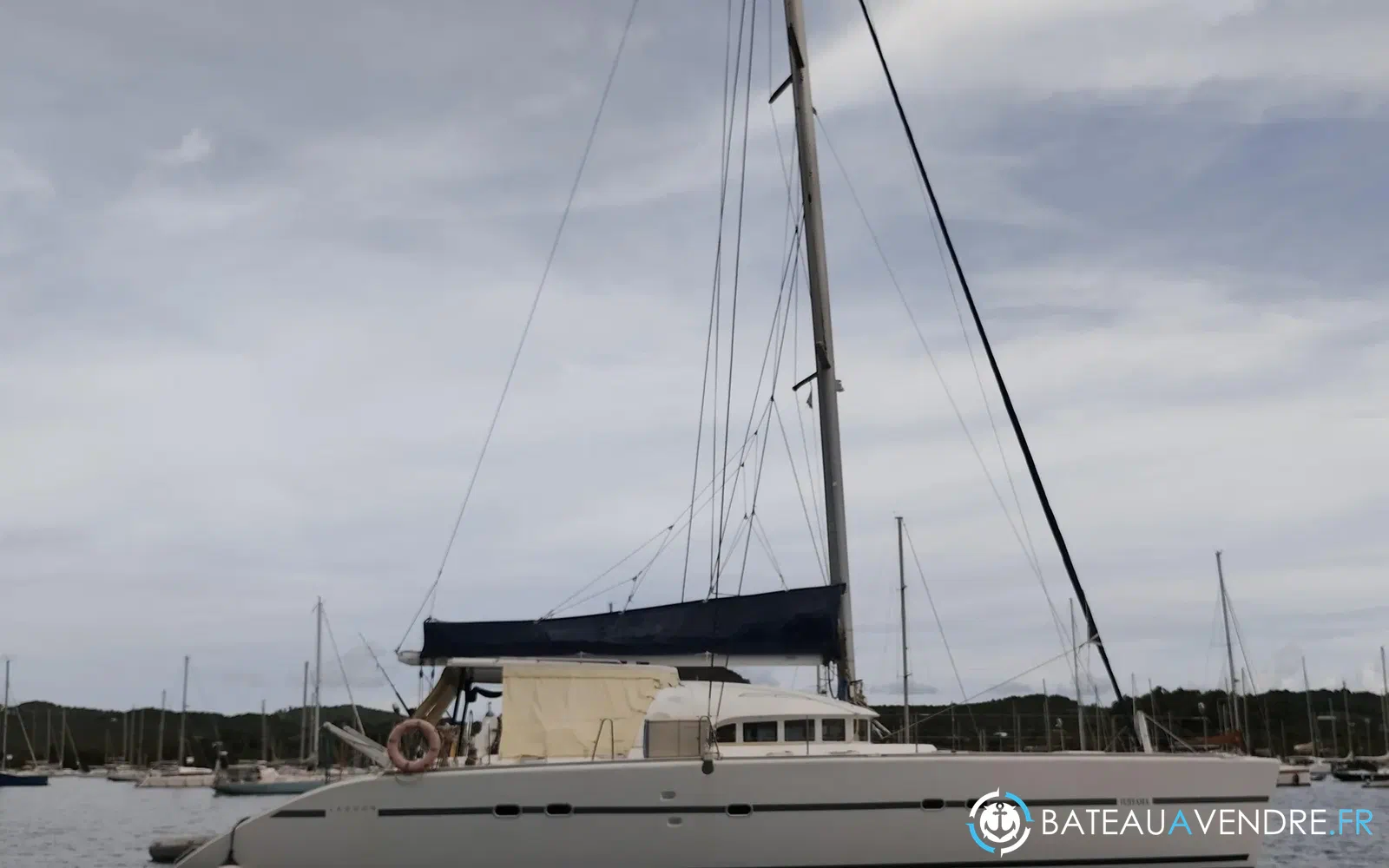 slider 5 Lagoon 570