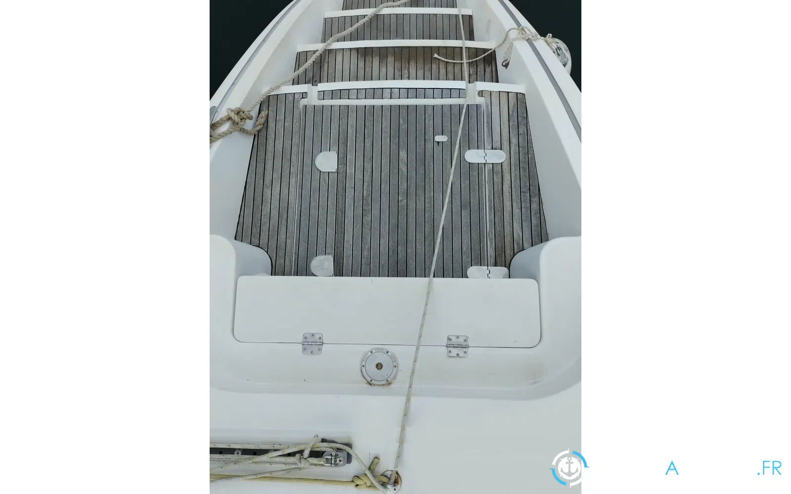 slider 8 Lagoon 570