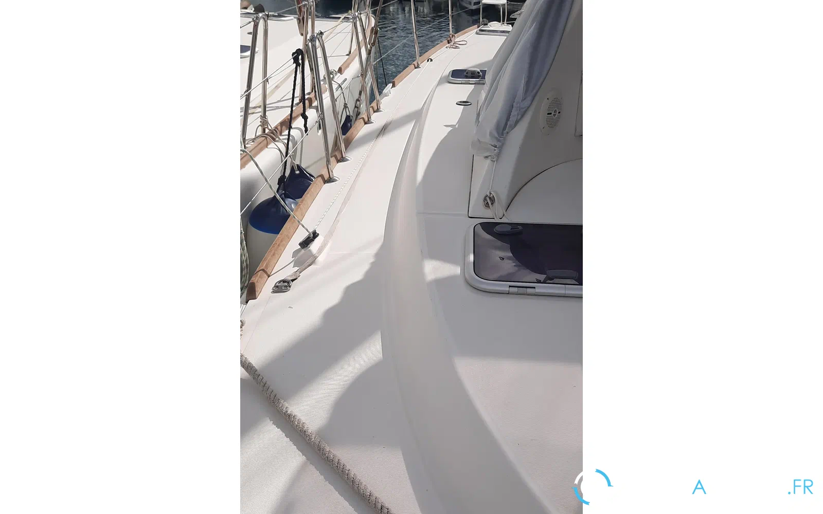 slider 1 Lagoon 380