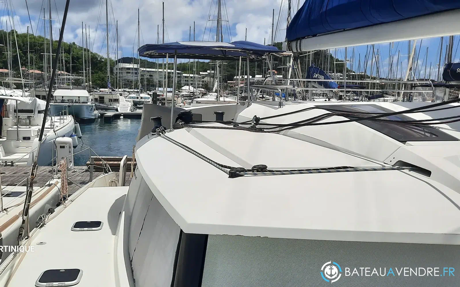 slider 10 Fountaine Pajot Saba 50