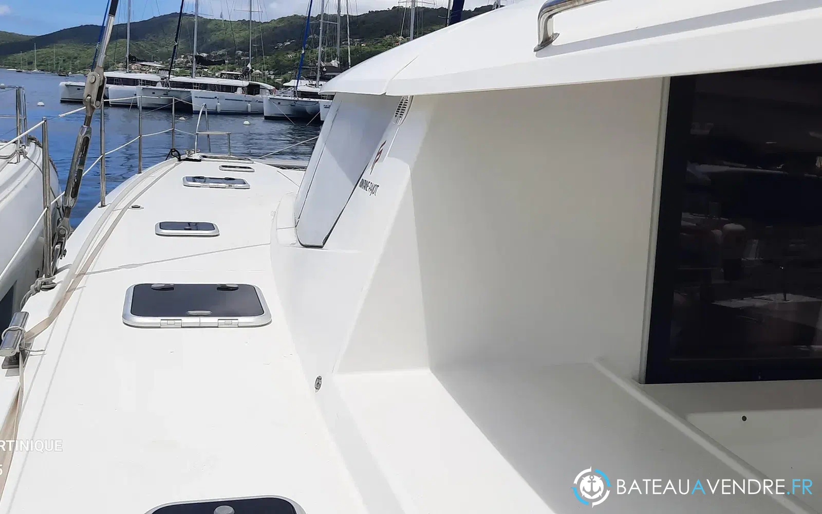 slider 13 Fountaine Pajot Saba 50