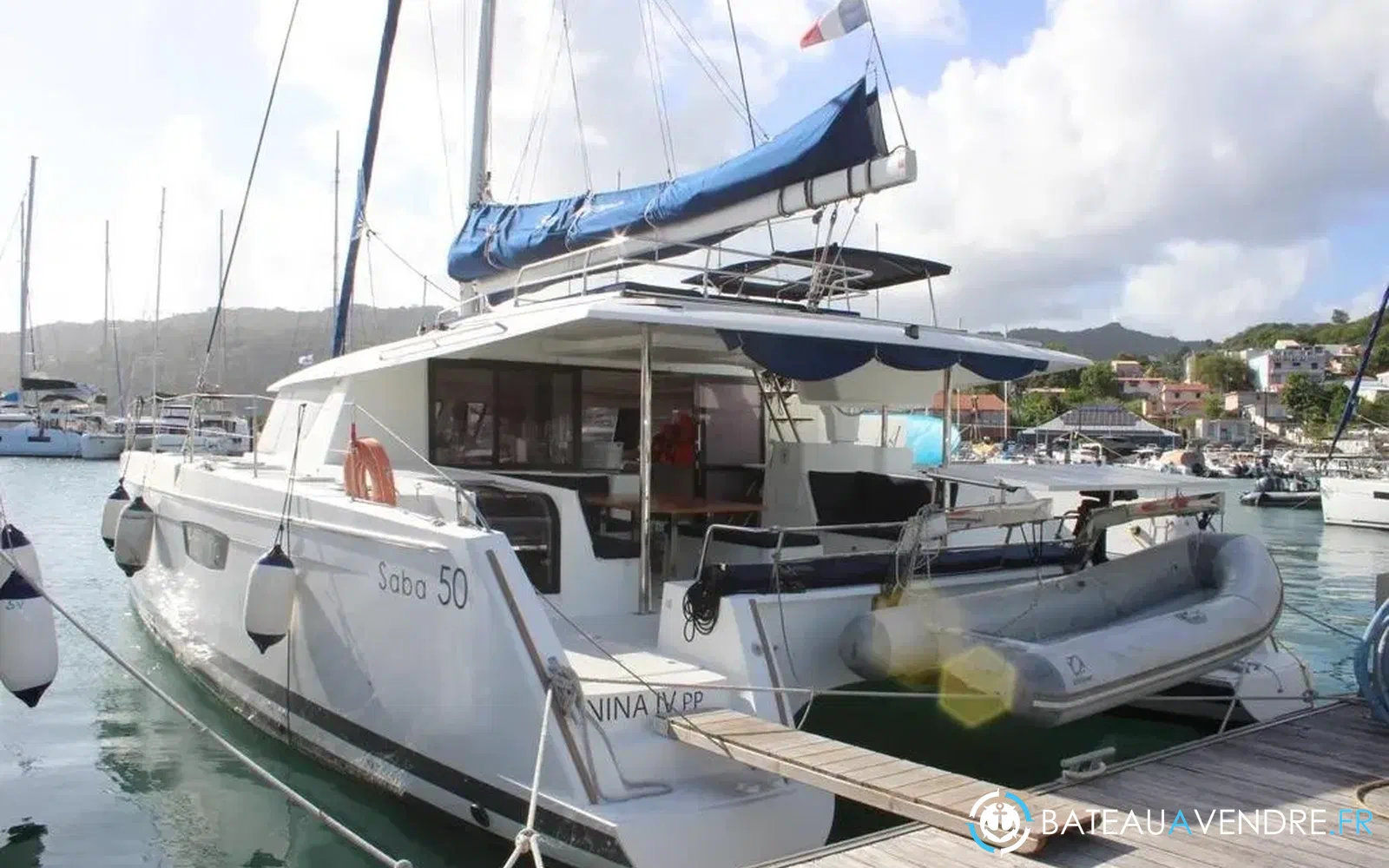 slider 1 Fountaine Pajot Saba 50