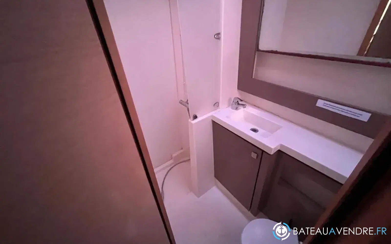slider 35 Fountaine Pajot Saba 50