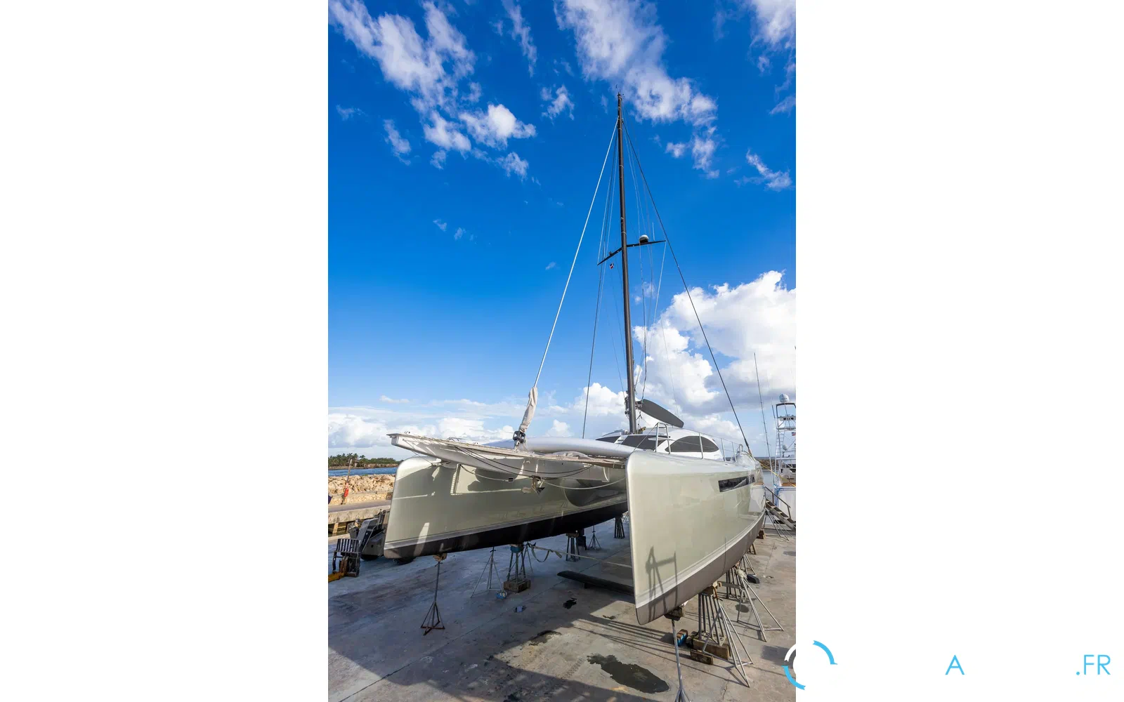 slider 13 Tag Yachting Tag 60