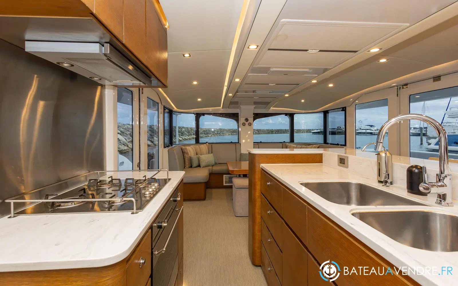slider 24 Tag Yachting Tag 60