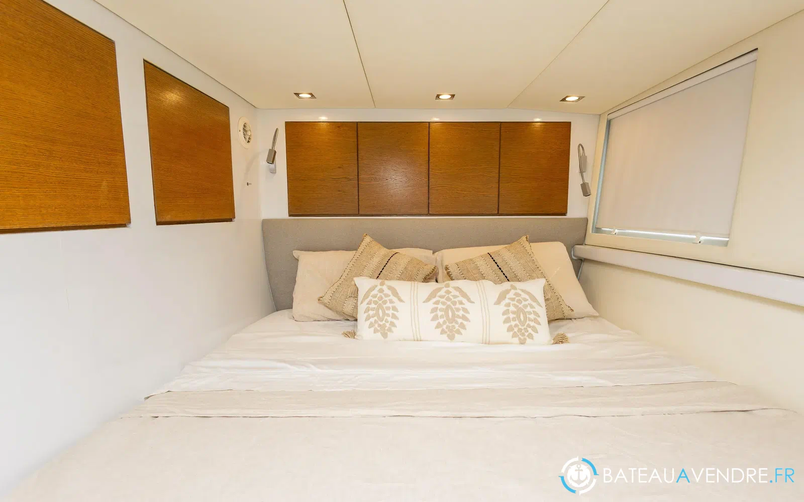 slider 39 Tag Yachting Tag 60