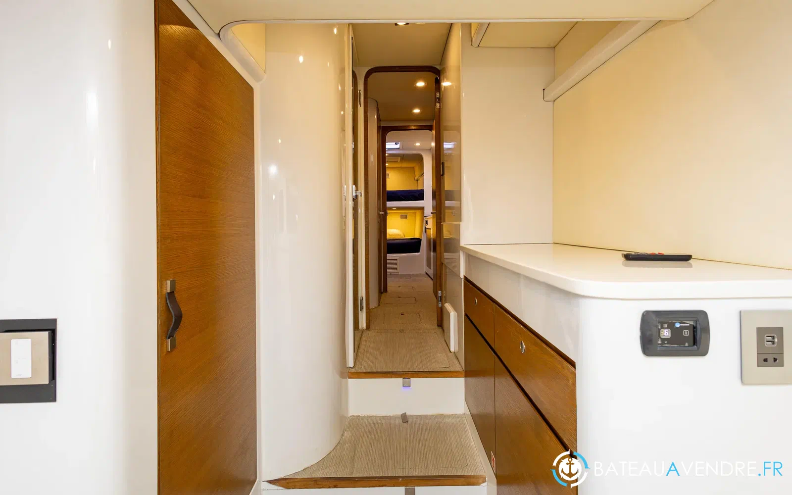 slider 48 Tag Yachting Tag 60