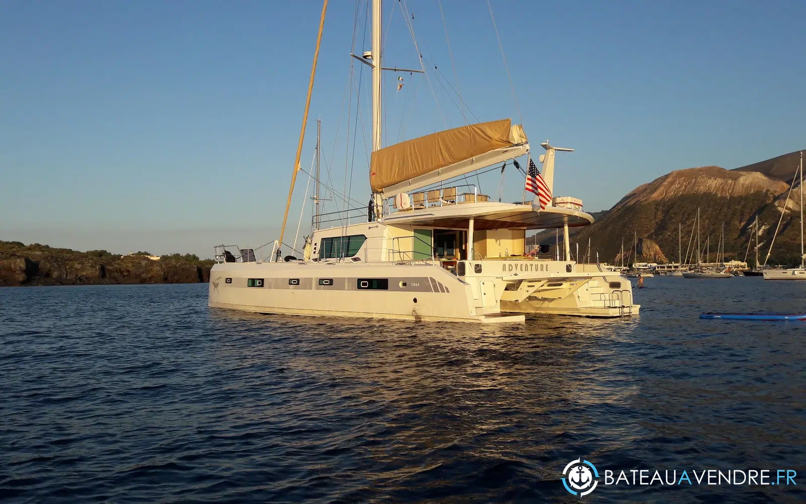 slider 5 Squalt Marine International CK64