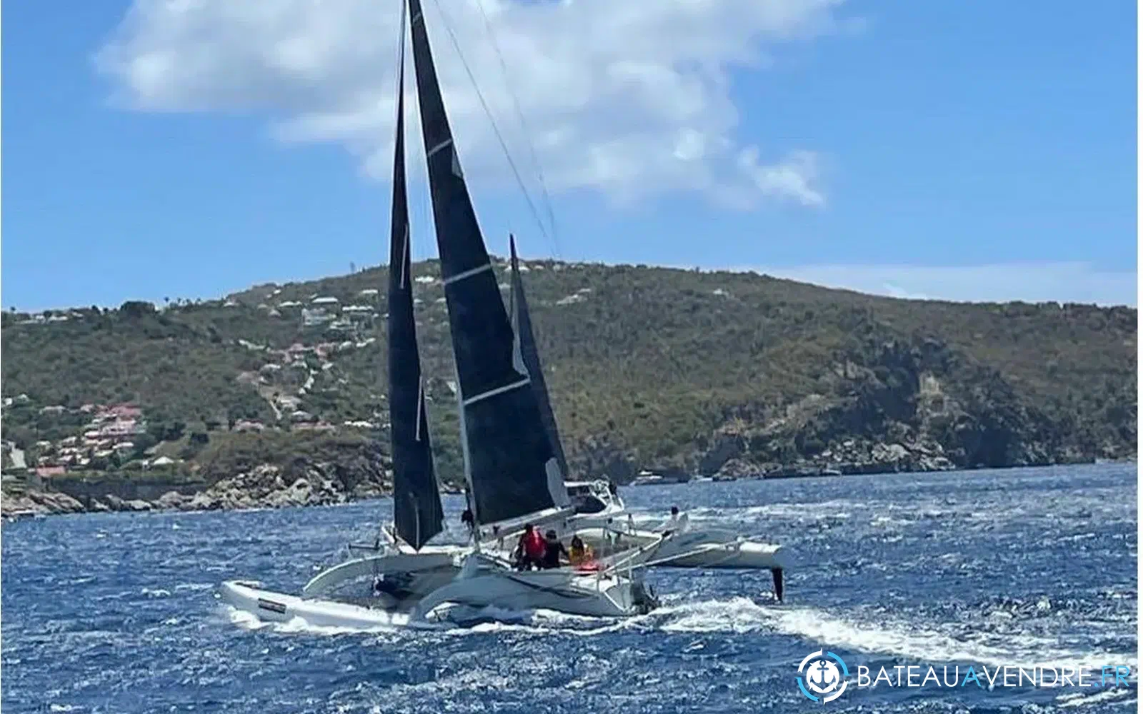 slider 2 Custom Trimaran