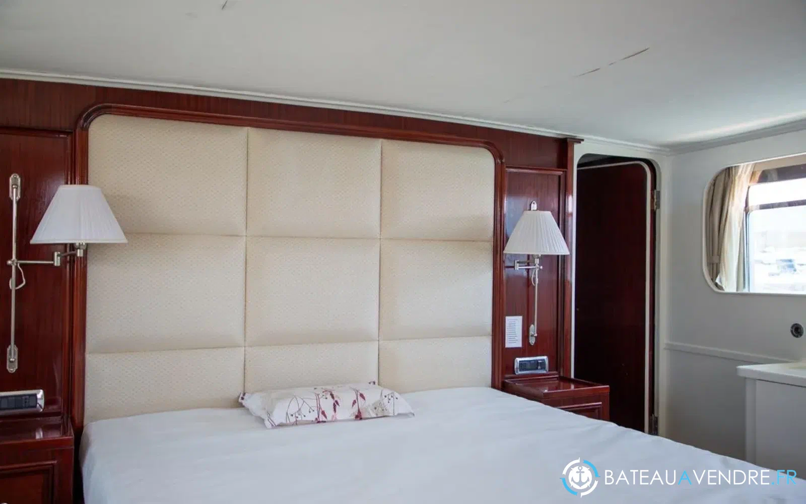 slider 103 Benetti 33