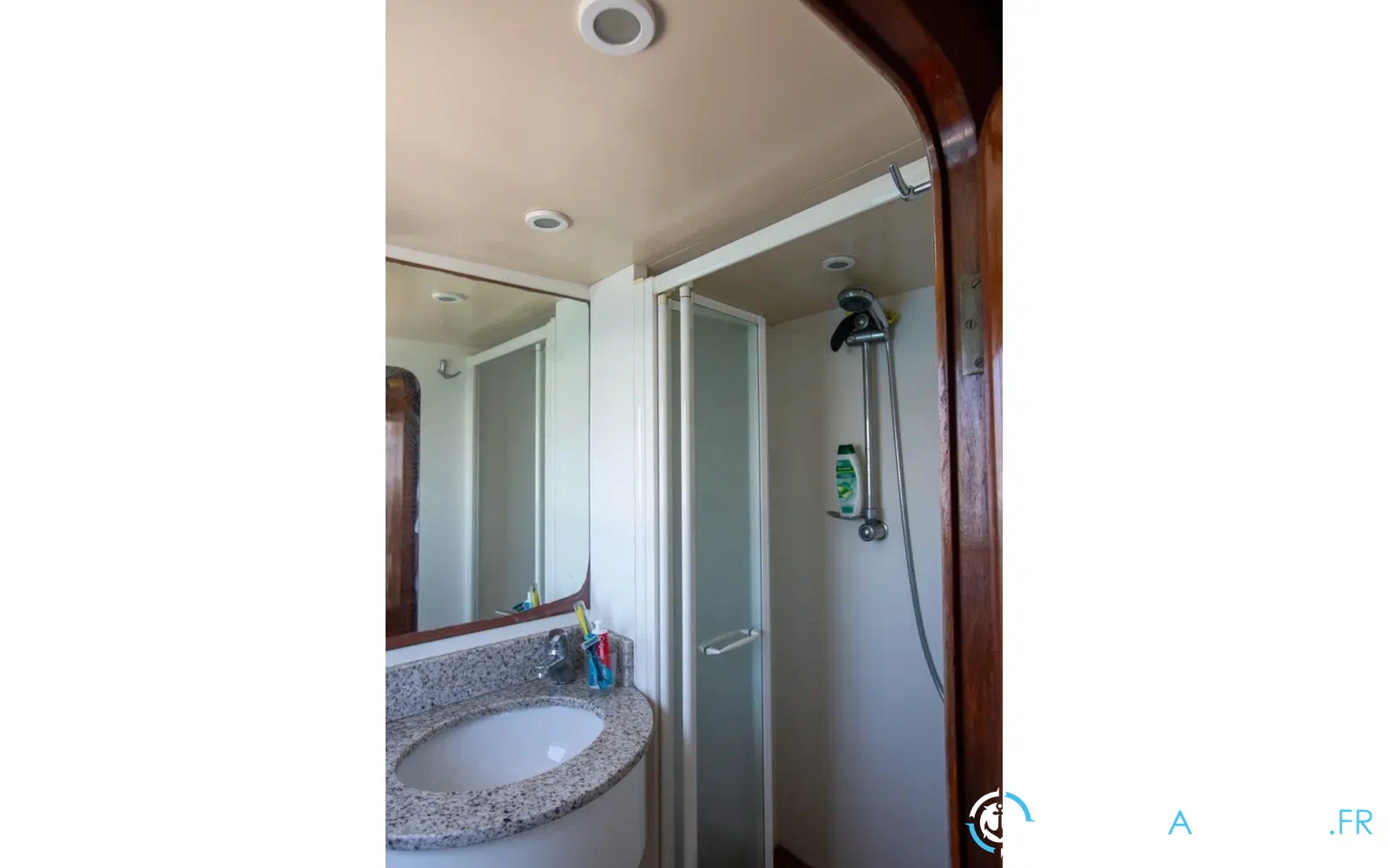 slider 120 Benetti 33