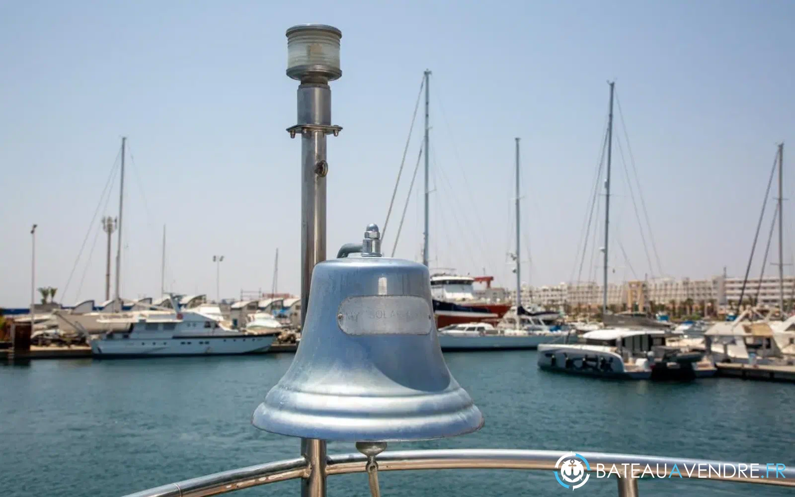 slider 13 Benetti 33