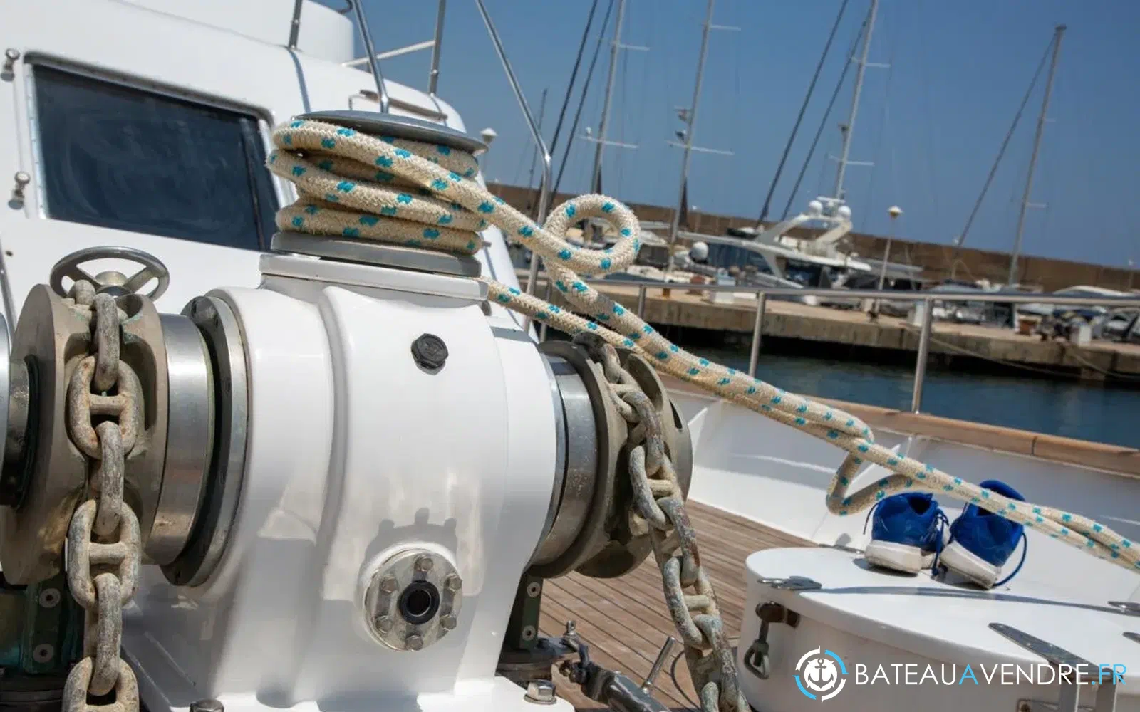 slider 15 Benetti 33