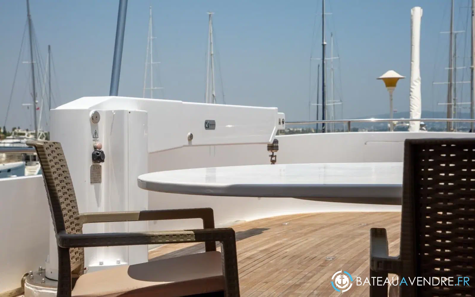 slider 34 Benetti 33