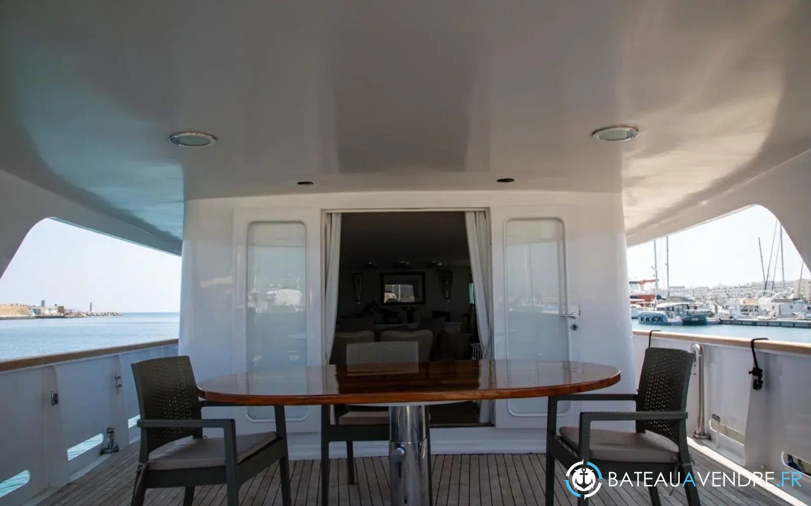 slider 42 Benetti 33