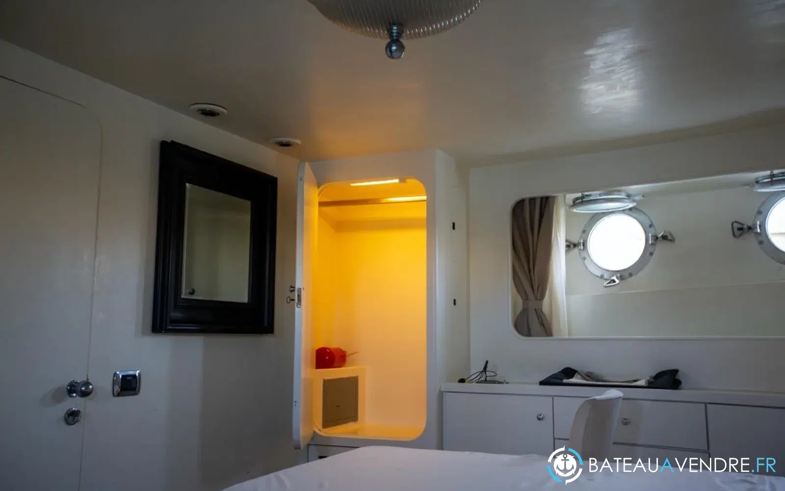 slider 91 Benetti 33