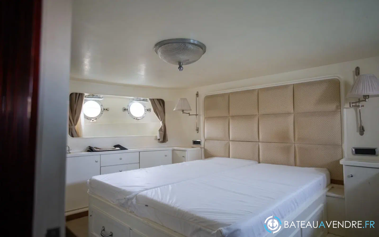 slider 93 Benetti 33