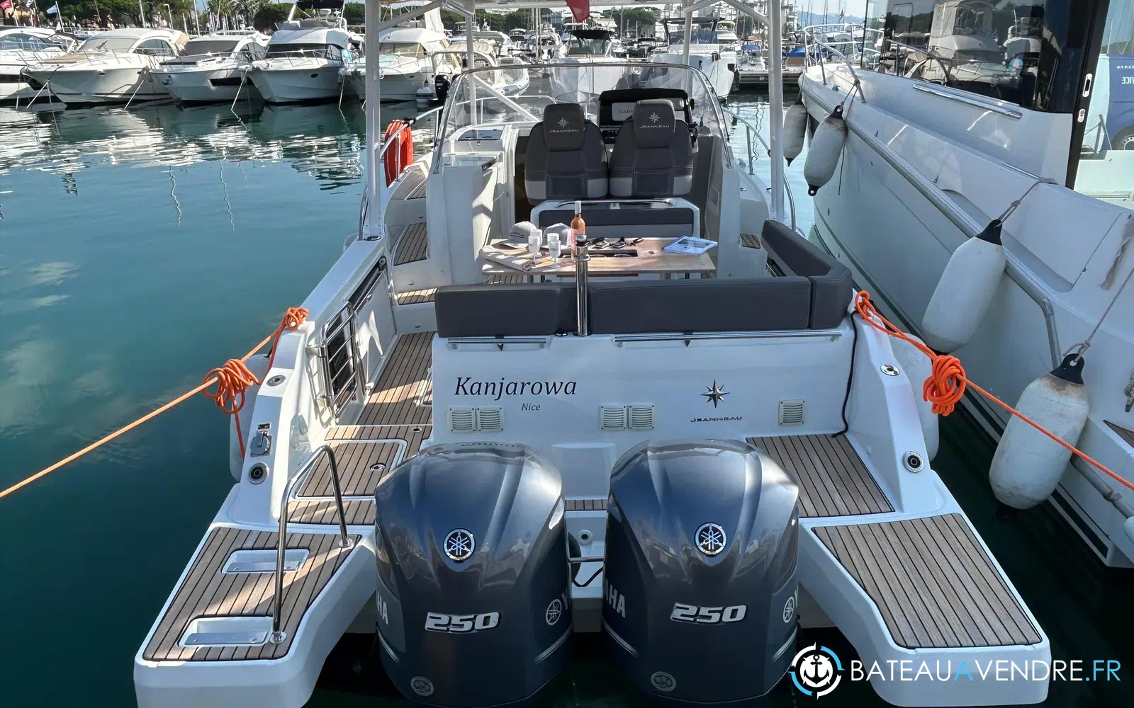 slider 1 Jeanneau Cap Camarat 9.0 WA