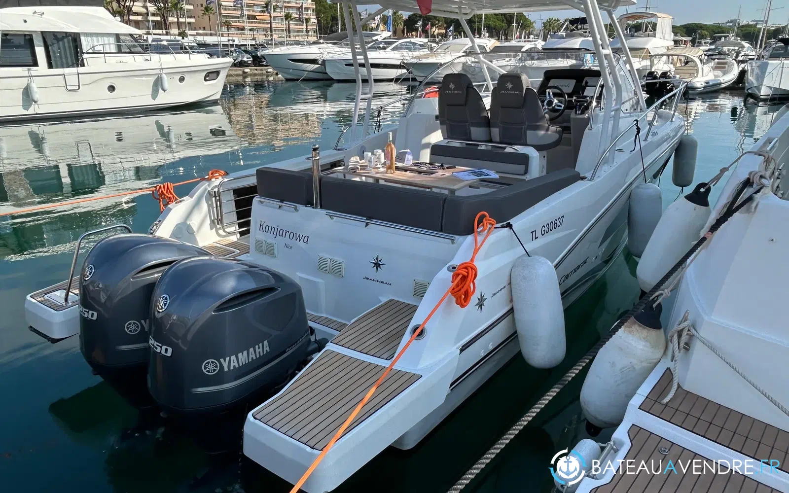 slider 2 Jeanneau Cap Camarat 9.0 WA
