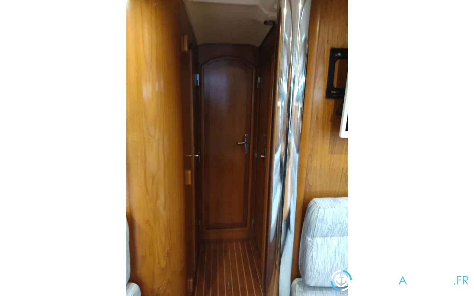 slider 16 Jeanneau Sun Odyssey 43