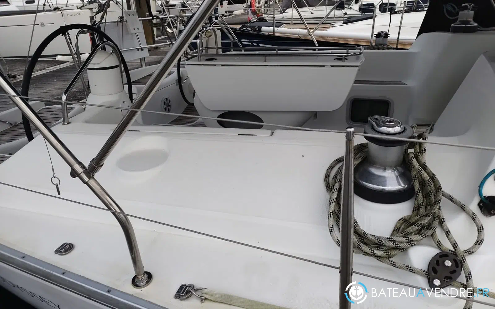slider 9 Jeanneau Sun Odyssey 43