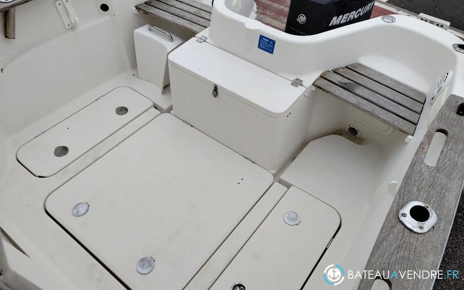 slider 13 Quicksilver Pilothouse 580