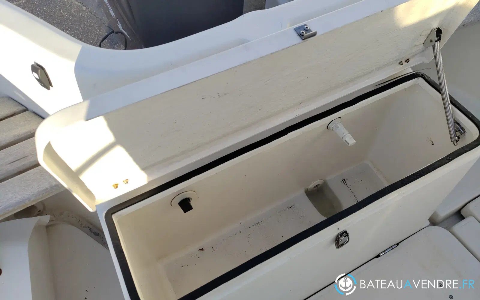 slider 7 Quicksilver Pilothouse 580