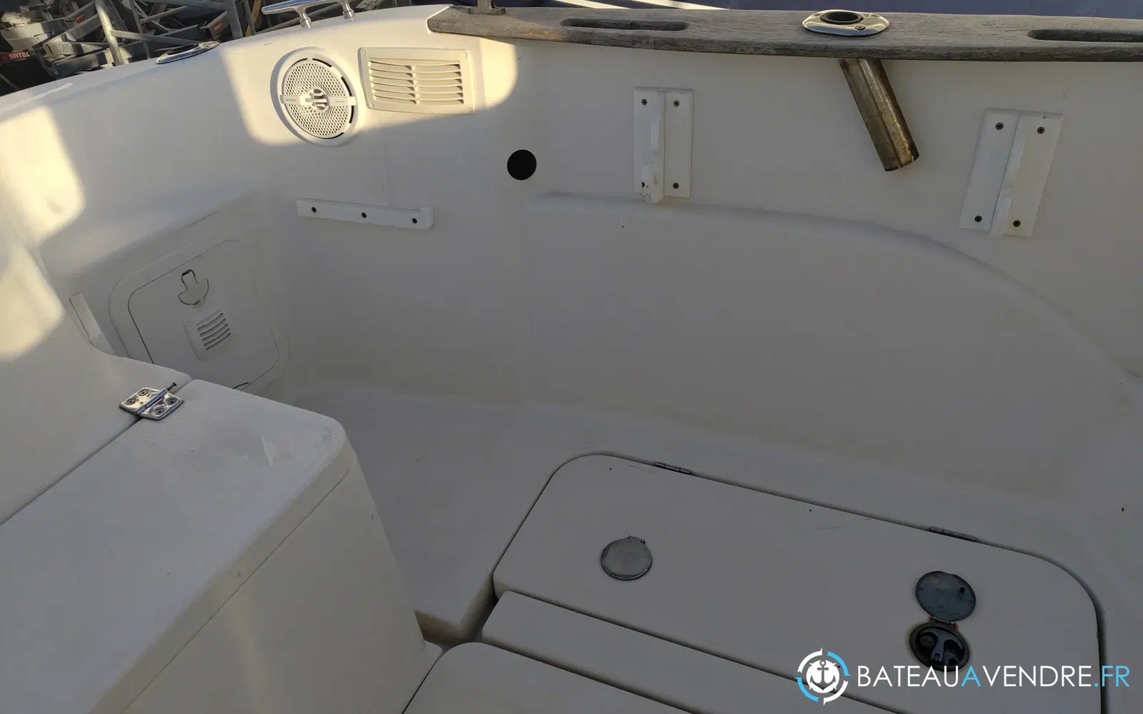 slider 3 Quicksilver Pilothouse 580