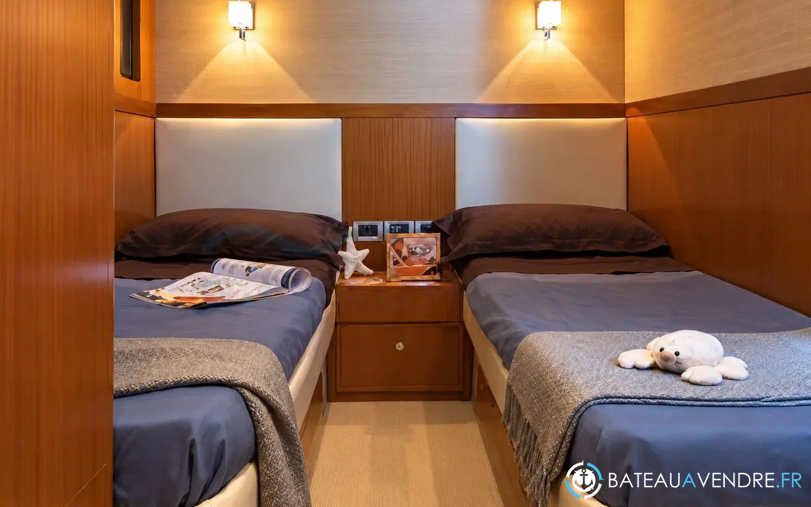 slider 11 Ferretti Altura 690
