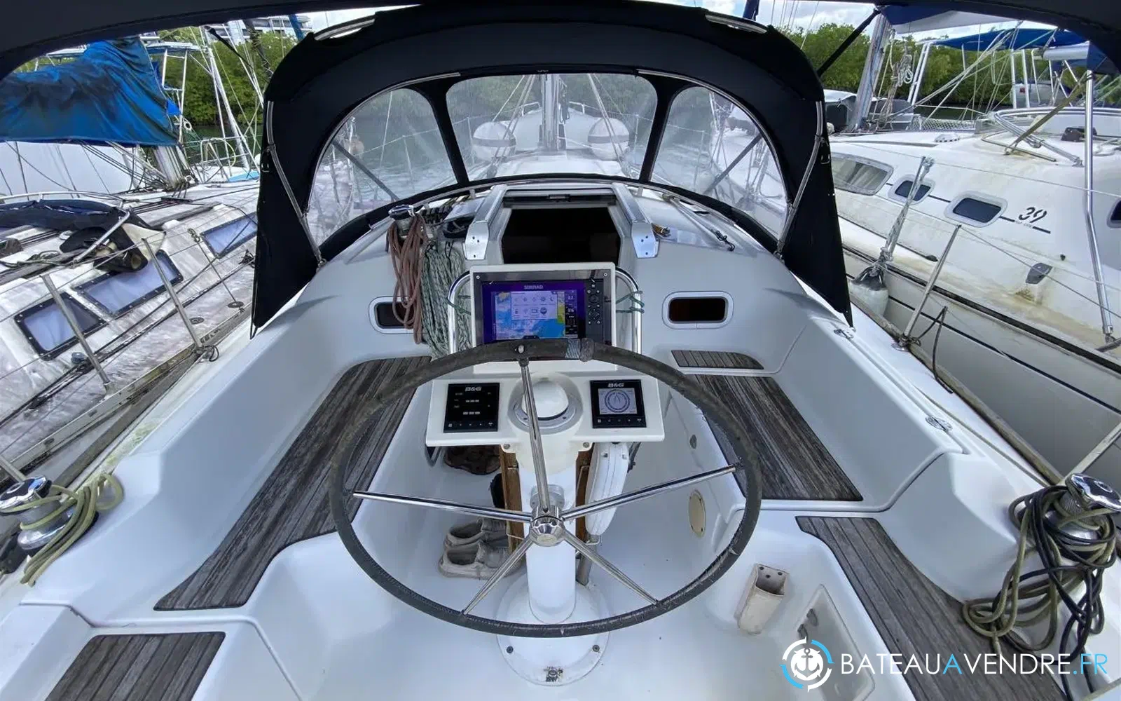 slider 2 Beneteau Oceanis 34