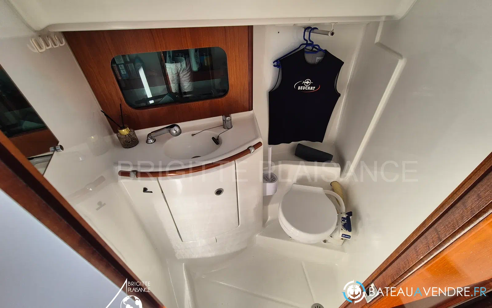 slider 9 Beneteau Oceanis 331 Clipper
