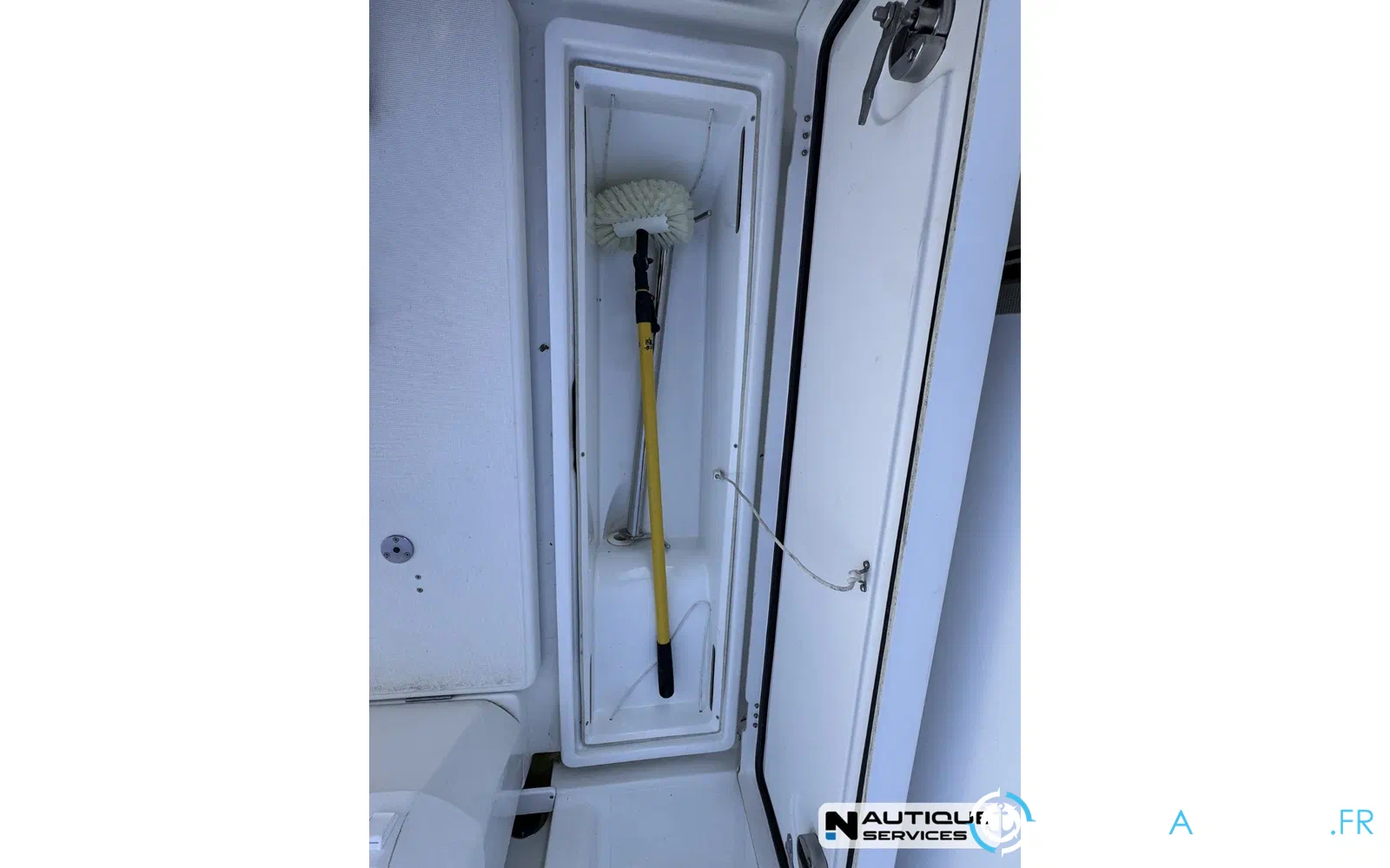 slider 27 Jeanneau Merry Fisher 795 Marlin