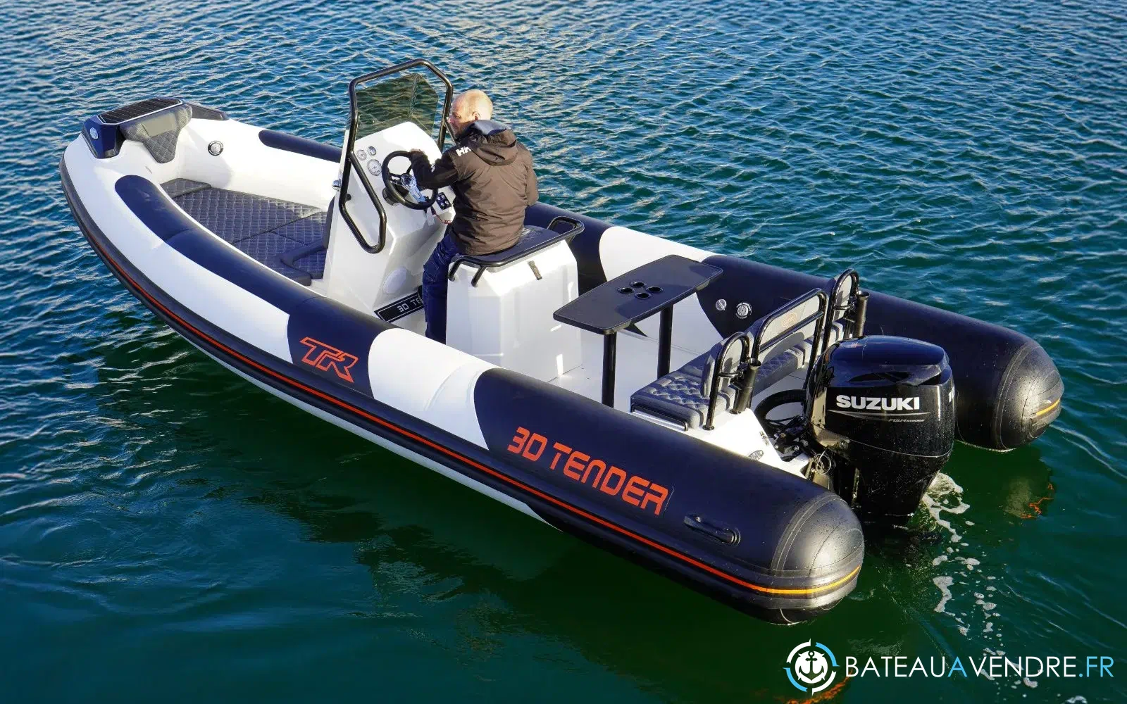 slider 12 3D Tender TR6 70cv