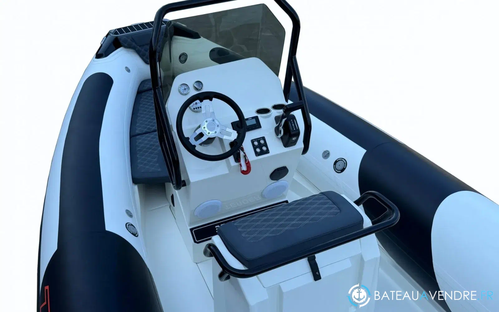 slider 19 3D Tender TR6 70cv