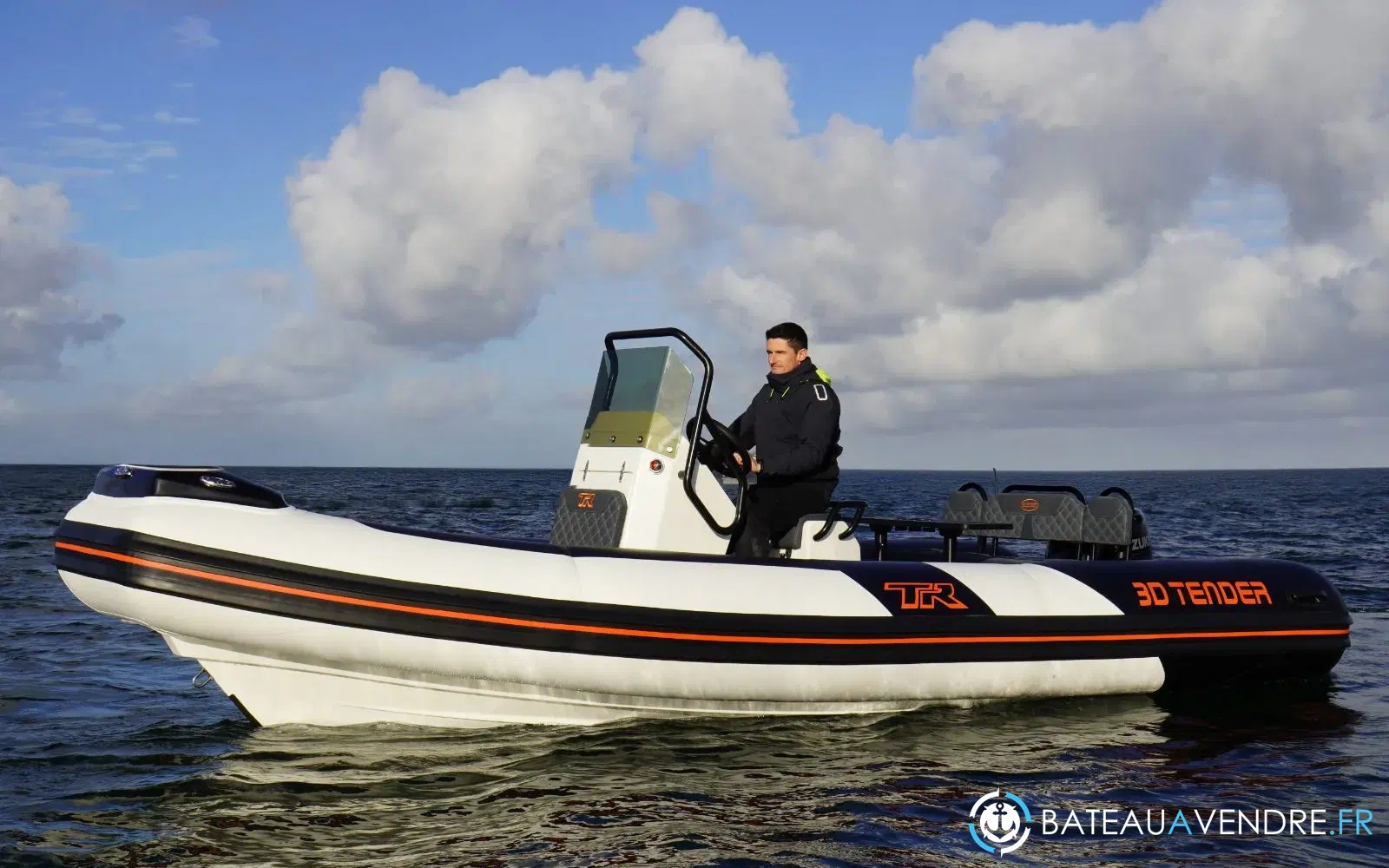 slider 6 3D Tender TR6 70cv