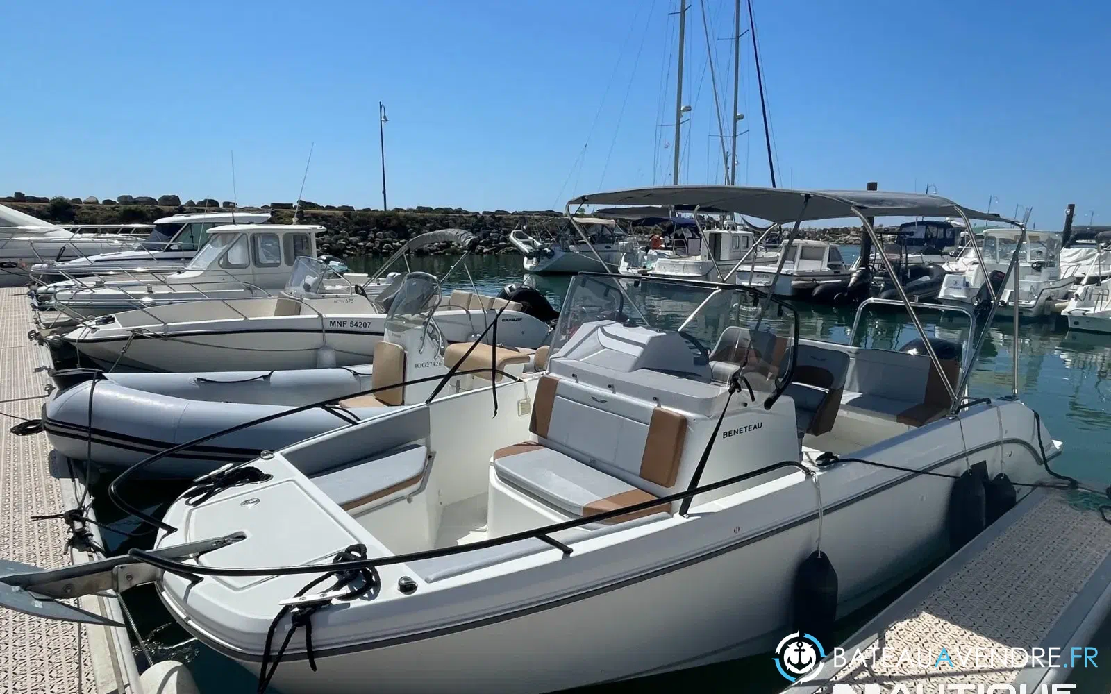 slider 0 Beneteau Flyer 7