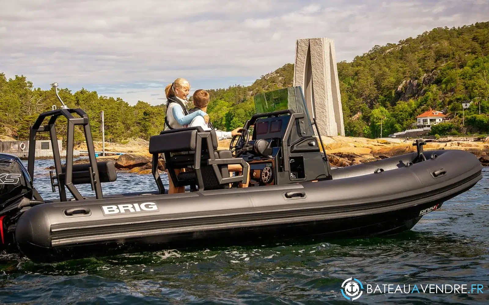 slider 5 Brig Navigator 20