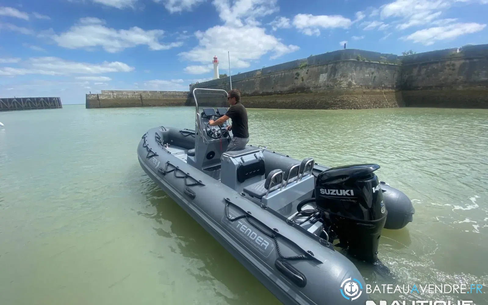 slider 3 3D Tender Patrol 600