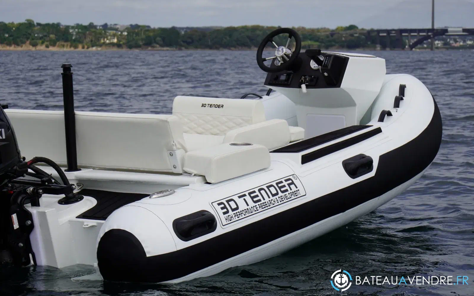 slider 15 3D Tender T33