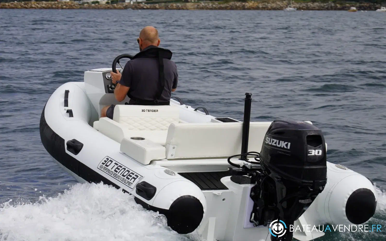 slider 8 3D Tender T33