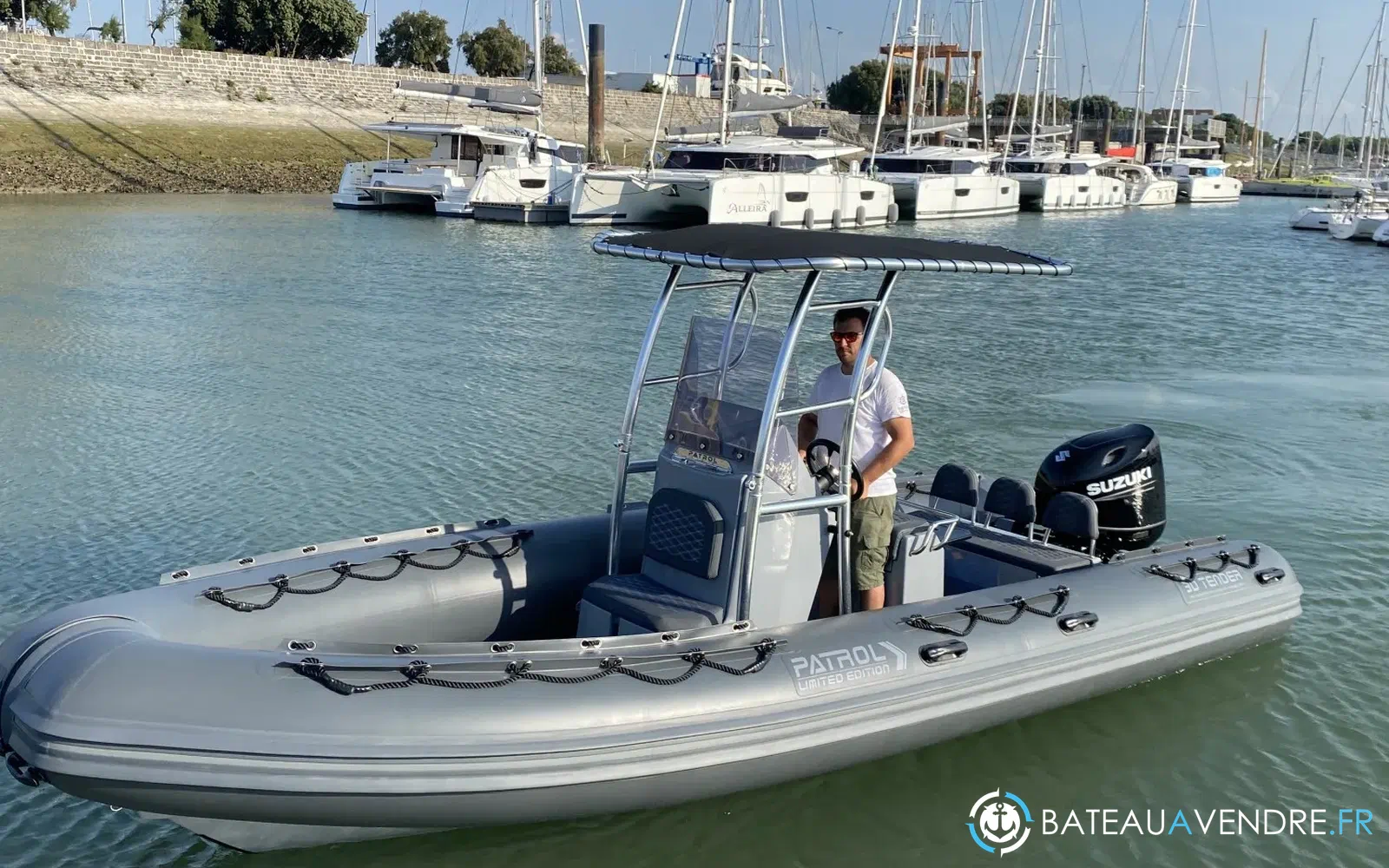 slider 3 3D Tender Patrol 650