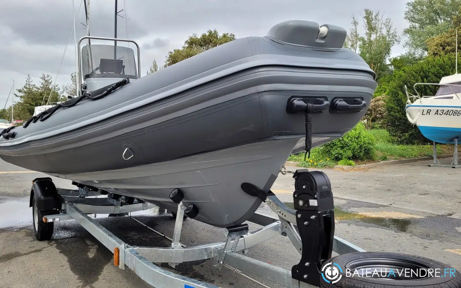 slider 3 3D Tender X Pro 589