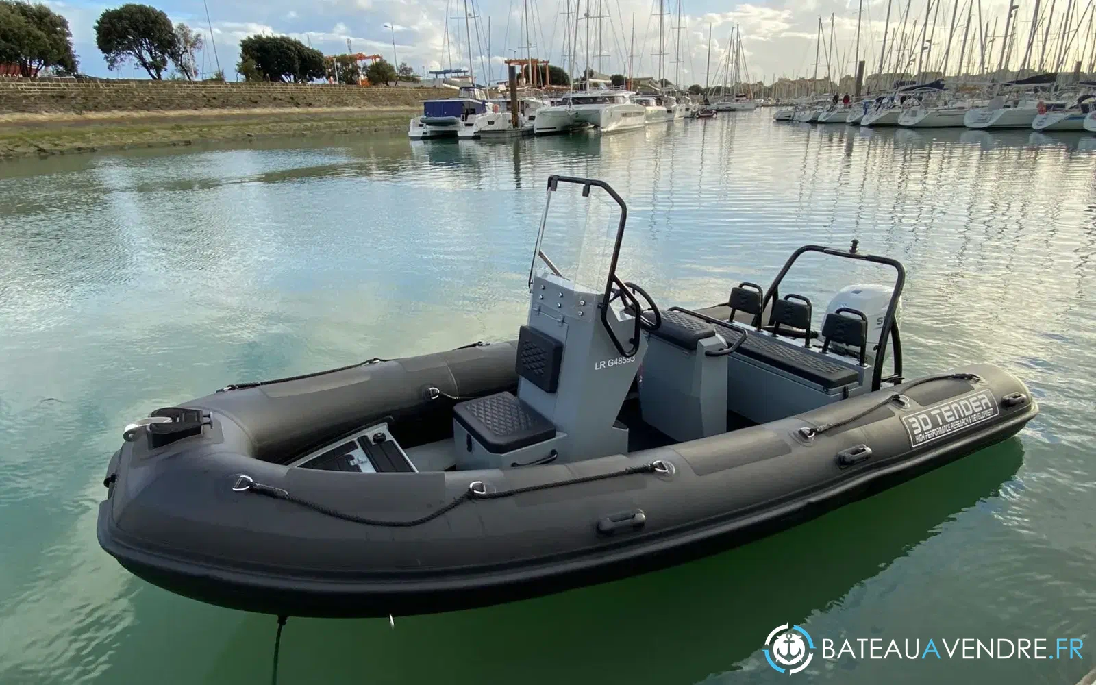 slider 0 3D Tender Nividic 550