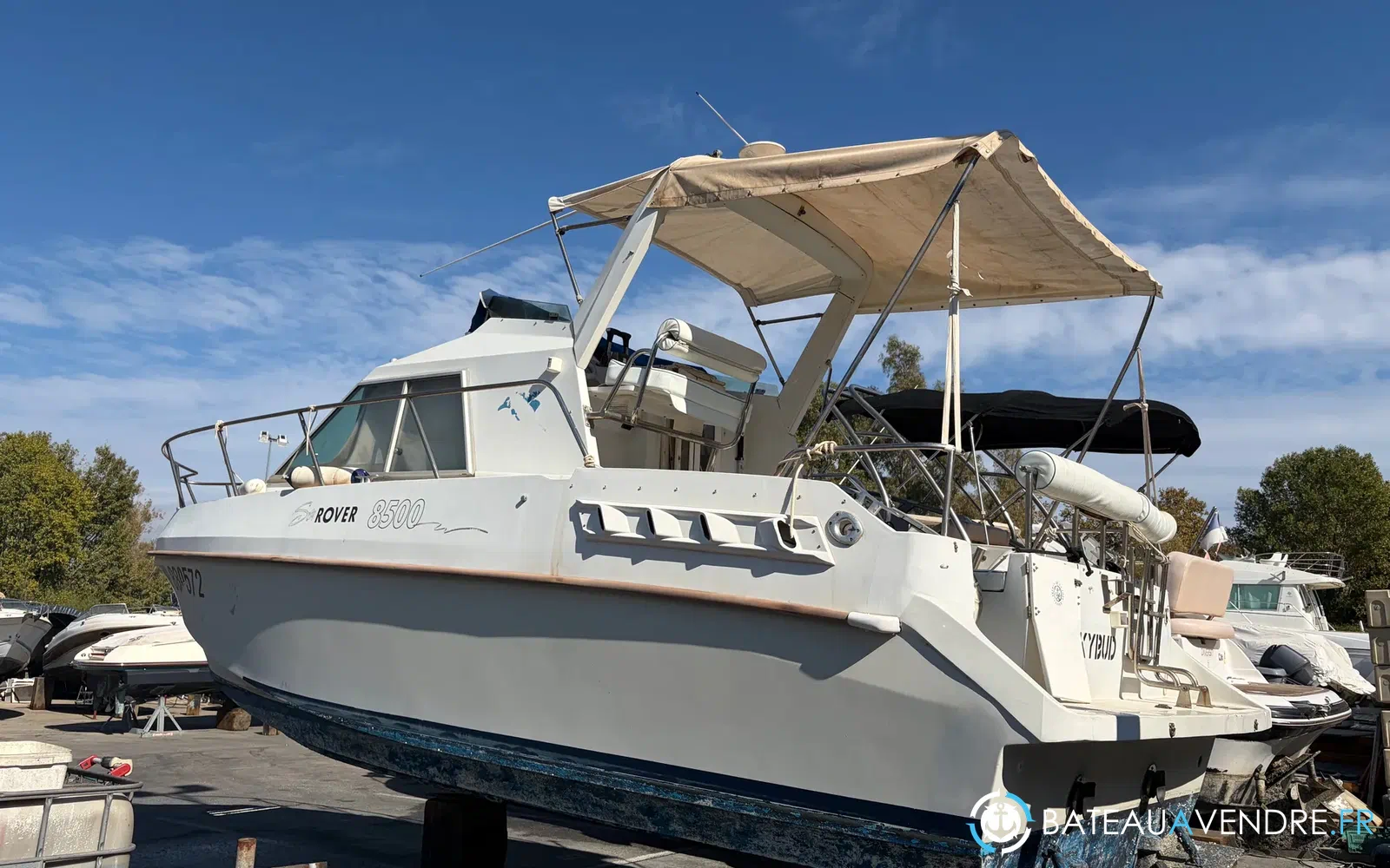 slider 1 EIDER MARINE SEA ROVER 8500