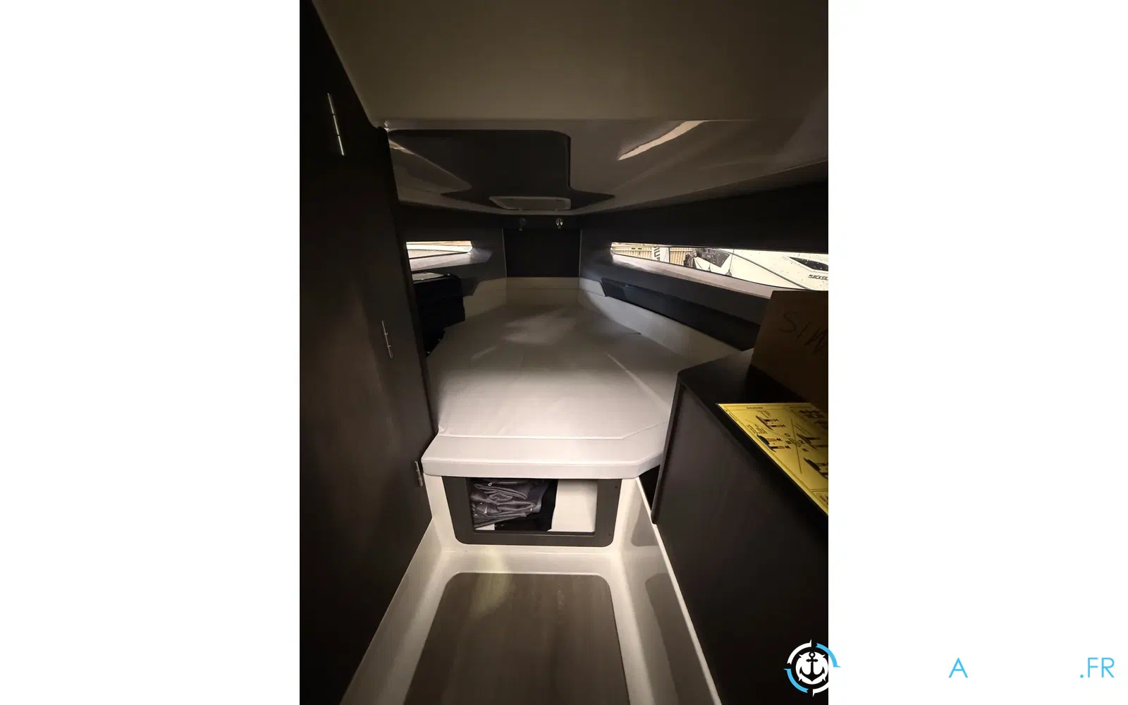 slider 11 Navan C30